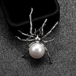 Fun creative metal spider brooch coat clothing pin insect brooches gift