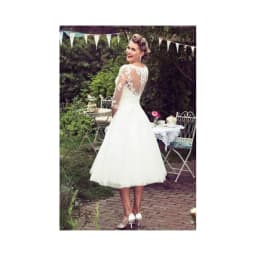 Customized Vintage Style Short Lace Wedding Dresses Half Sleeves Tulle Lace Applique Tea Length Bridal Wedding Gowns with Button