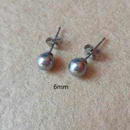 316L Stainless Steel With Senior Grey Nature Shell Pearls Stud Earrings No Fade Allergy Free