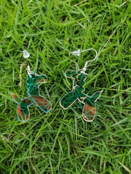 FishSheep Colorful Acrylic Geometric Star Moon Butterfly Drop Earrings For Women Cute Transparent Laser Dangle Earrings Jewelry