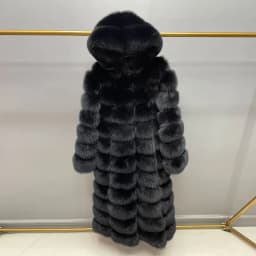 Winter Women Real Fox Fur Coat Thick Warm Full Sleeves Hooded High Quality Natural Fur Fashion Overcoat Customizable Size