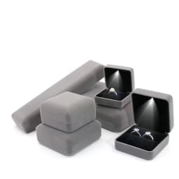 Velvet LED Jewellery Box Wedding Ring Pendant Earring Jewelry Display Packaging Cases with Custom Logo Jewellery Gift Box Cases