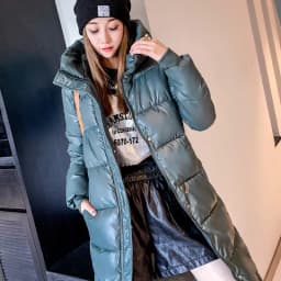 2026 Winter Long Down Jacket Women's Fashion Thick Cotton Parkas Outwear Plus Size 4XL Loose Windproof Hooded Snow Coat Female