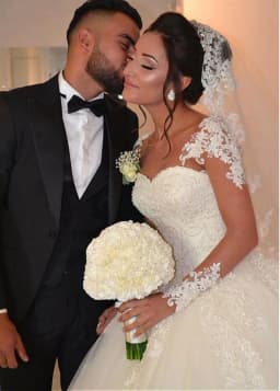 Customized Vestidos De Noiva 2025 Long Sleeves Wedding Dresses Ball Gowns robe de mariage Modest Beautiful Dress Bridal Gowns