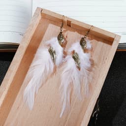 Bohemian Vintage Long Exaggerated Irregular Feather Earrings for Women Ethnic Gold Color Twist Leaf Asymmetry Earrings Jewelry