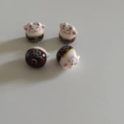 30pcs 13x14mm Hand Painted Lucky Cat Ceramic Beads Vertical Hole Loose Spacer Cute Animal Ceramics Bead For Jewelry Making DIY