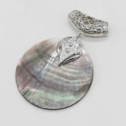 Natural Stone Shell Pendant Exquisite Round Charms For Jewelry Making Charms DIY Necklace Accessory