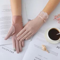 Sexy Summer Women UV Sunscreen Short Sun Screen Pearl Flowers Gloves Thin Ice Silk Lace Touch Screen Viscose Driving Gloves J53