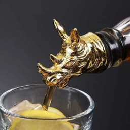 Alloy+Silicone Wine Aerator Pourer Spout Wine Decanters Elephant Wine Stoppers Decanter Pourer Liquor Decanter Bottles