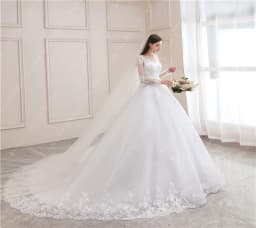 Best Selling 2024 Long Sleeve V Neck Lace Wedding Dress 2026 Vintage Bride Bridal Ball Gown Modest Wedding Dresses Customized