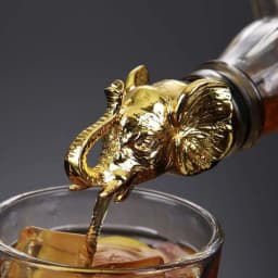 Alloy+Silicone Wine Aerator Pourer Spout Wine Decanters Elephant Wine Stoppers Decanter Pourer Liquor Decanter Bottles