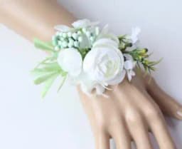 White Brooches Man Suit Shirt Collar Lapel Pin Brooch Pins Wedding Party Accessories Bridesmaid Bracelet Flowers Corsages Flower