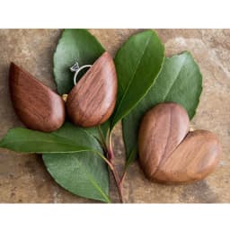 Heart Shaped Walnut Wood Ring Box Velvet Soft Interior Holder Organizer Jewelry Wooden Box Case for Proposal Engagement