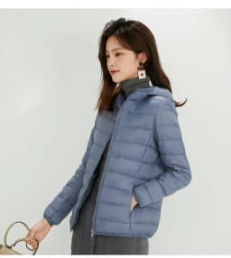 New Fashion Ultra Light 90% Down Jacket Soft Matte Fabric Winter Feather Jacket Warm Coat Hooded Parka Female Portable S-4XL