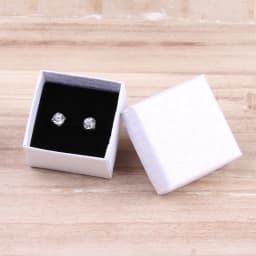 Fashion Simple White Square Jewelry Packaging Box for Engagement Ring Earring Necklace Bracelet Display Valentine's Day Gift Box