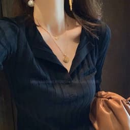 2021 autumn and winter western style new V-neck top women's slim knit bottom top white wool sweater winter