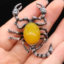 Natural Stone Shell Scorpion Brooch Pins Rose Quartzs Pendant for Women DIY Necklace or Dual Use Brooches Jewelry Accessories