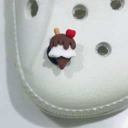 1Pcs Mix Styles Flowers Frog Ice Cream Cartoon Animals Shoe Charms Resin Shoe Decoration Fit Kids Backpack