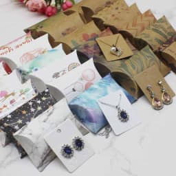 12/50pcs Beautiful Flower Pattern Pillow Shape Paper & Kraft Wedding Candy & Birthday Gift Storage Box Size 20X55X80mm