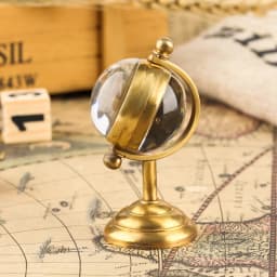 Retro Copper Spinning Globe Gold Desk Mechanical Pocket Watch Hand Winding Movement Home Office Luxury Decoration as Collectible