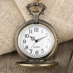 Vintage Bronze Pocket Watch Quartz Retro Horse Full Hunter Pendant Watch with Fob Necklace Chain Best Gift for Men Women Reloj