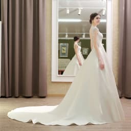 SL-53 Customized Princess Pearls Flowers Belt Bow Bridal Gowns Corset Cheap Wedding Dress Made in China