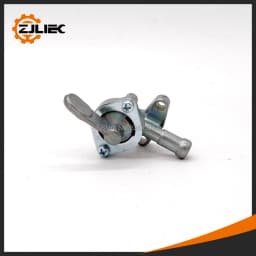 NB411 Carburetor fuel cock fit ROBIN EC04 BG411 CG411 Makita RBC411 40.2CC 49CC Carburetor petcock tap NB412 NB413 #541600102