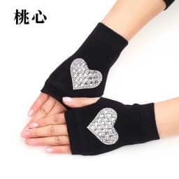 Lovely Cartoon Animals Pattern Skull Winter Rivet Gloves Women Warm Knitted Diamonds Sequins Cool Fingerless Dancing Gloves G101