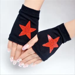 Lovely Cartoon Animals Pattern Skull Winter Rivet Gloves Women Warm Knitted Diamonds Sequins Cool Fingerless Dancing Gloves G101
