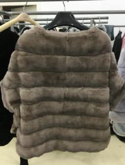Real Rex Rabbit Fur Jacket for Women Zipper Stripe with Batwing Sleeve Furry Vest Thick Tops Dropshipping Winter Coat 1907018
