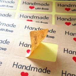 120pcs NEW handmade with Love package seal label products Nice Kraft paper Heart Adhesive Baking Seal Sticker