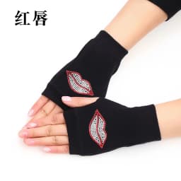 Lovely Cartoon Animals Pattern Skull Winter Rivet Gloves Women Warm Knitted Diamonds Sequins Cool Fingerless Dancing Gloves G101