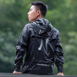 ROCKBROS Cycling Waterproof Jacket Men Breathable Reflective Hooded Raincoat Waterproof Outdoor Sport Windbreaker European Size