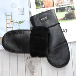 New sheepskin men's fur gloves with thicker wool lining and winter fashion windproof and cold-proof warm gloves
