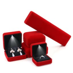 Velvet LED Jewellery Box Wedding Ring Pendant Earring Jewelry Display Packaging Cases with Custom Logo Jewellery Gift Box Cases
