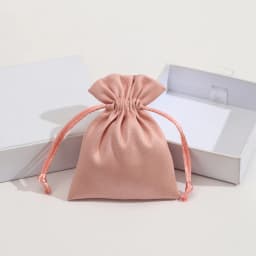 50pcs Velvet Drawstring Bag Chic Small Gift Packing Bag Earrings Ring Necklace Jewelry Packaging Display Flannel Pink Pouches
