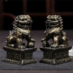 2Pcs Chinese Lions Buddha Statues Bronze Ornaments Man-made Jade Stone Fu Foo Dogs Sculpture Figurines Statues Home Decoration