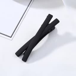 Korean version of the refreshing fruit green pearl white word clip spring hair clip ponytail clip short hair half hair thin clip