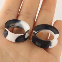 2pcs Silicone Flexible Ear Flesh Tunnel Plug Piercing Mixed Color Earlet Gauges Expansion Piercing Fashion Jewelry 6MM-25MM