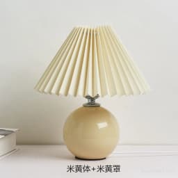 Japanese-style Ceramic Table Lamps for Living Room Pleated Skirt Lampshade Warm Bedroom Lights Bedside Lamp Home Deco Lighting