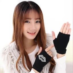 Lovely Cartoon Animals Pattern Skull Winter Rivet Gloves Women Warm Knitted Diamonds Sequins Cool Fingerless Dancing Gloves G101