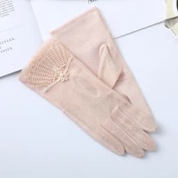 Summer Women Sunscreen Touch Screen Anti-UV Ice Silk Gloves Thin Breathable Non-slip Short Female Elegant Jacquard Drive Gloves