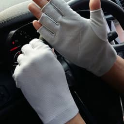 Driving sunscreen gloves men's thin half-finger gloves half spring and summer non-slip cycling fingerless gloves breathable B93