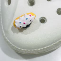 1Pcs Mix Styles Flowers Frog Ice Cream Cartoon Animals Shoe Charms Resin Shoe Decoration Fit Kids Backpack