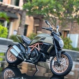 1:12 Ducati Diavel Carbon Red Die Cast Vehicles Collectible Hobbies Motorcycle Model Toys Birthday gift for children