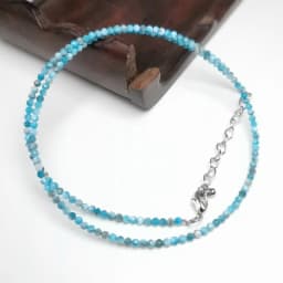 Cute and Simple Lapis Lazuli Crystal Quartz 2mm Mini Beads Pendant Necklace Handmade Nepal Jewelry Girls Choker Necklace