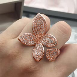 Huitan Aesthetic Flower Adjustable Finger Ring Female Brilliant Zirconia Jewelry for Engagement Ceremony Delicate Accessories