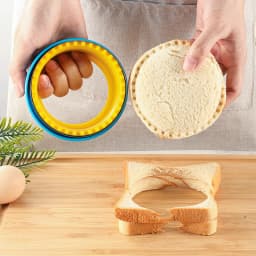 Sandwich Cutting and Sealing Machine, biscuit Plastic Cutting Machine, Household Kitchen Tools, baking Molds, Creative Cutting
