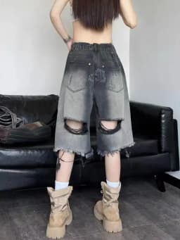 Washed Gradient Hole Denim Shorts American Street High Waist Black Jeans Women Y2k E-Girl Loose Knee-Length Wide Leg