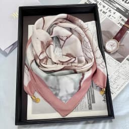 2025 Hot Magnetic Triangle Neck Protection Scarf For Women Cotton Linen Scarf High-end Neck Scarf Keep Warm High Quality